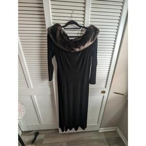 Vintage Cachet velvet gown